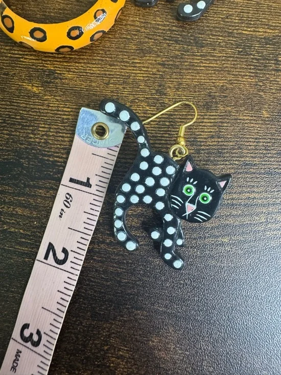 Cat & Leopard Funky Earring Bundle - Picture 11 of 11